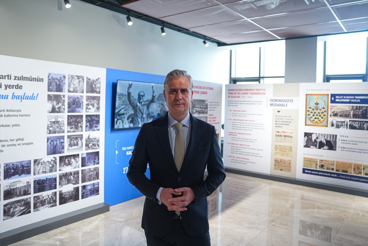 AK Parti Genel Başkan Yardımcısı Hasan Basri Yalçın, AK Parti Kongre Merkezi'nde 27 Mayıs 1960...