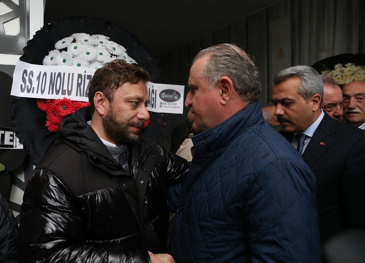 AK Parti Rize Milletvekili Muhammed Avcı'nın babası Hacı Kemal Avcı'nın cenazesi, Rize'de toprağa...