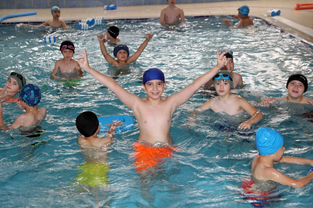 Amasya Belediyesi'nden Ücretsiz Yüzme Kursu Müjdesi
