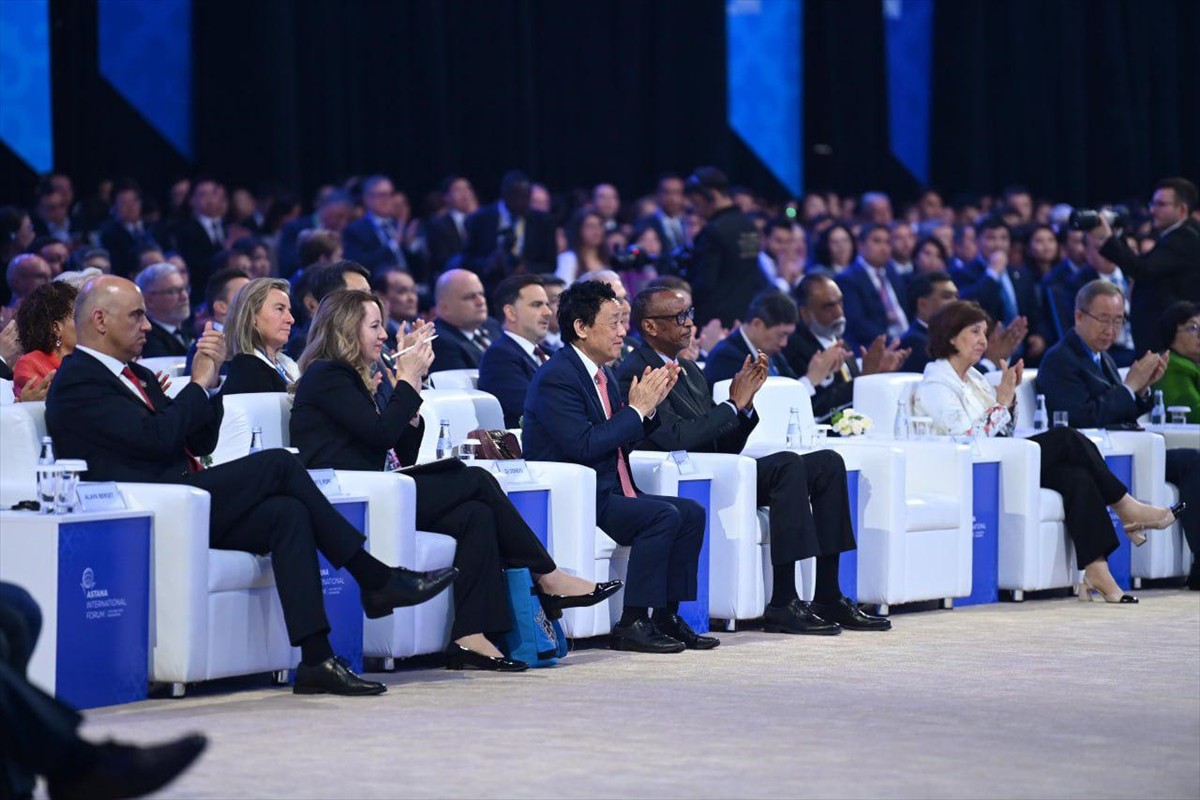 Astana Uluslararası Forumu, Kazakistan'ın başkenti Astana'da Cumhurbaşkanı Kasım Cömert Tokayev’in...