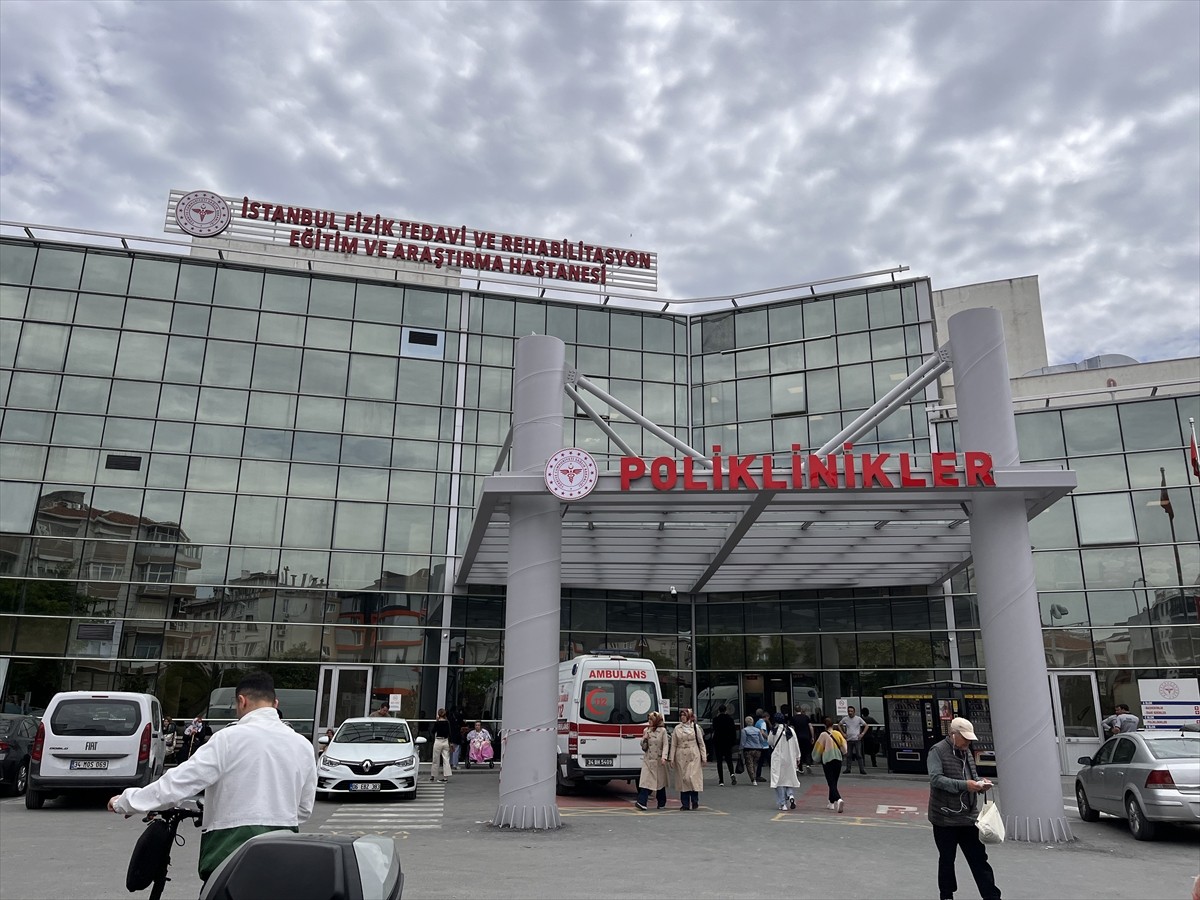 Bahçelievler'de inşa edilen İstanbul Fizik Tedavi ve Rehabilitasyon Eğitim ve Araştırma Hastanesi...