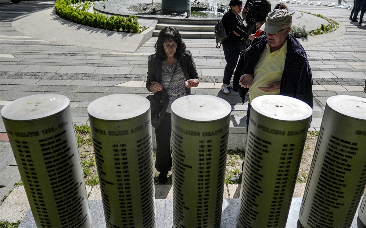 Bosna Hersek'te 1992-1995'teki savaş sırasında kuşatma altında tutulan başkent Saraybosna'da...