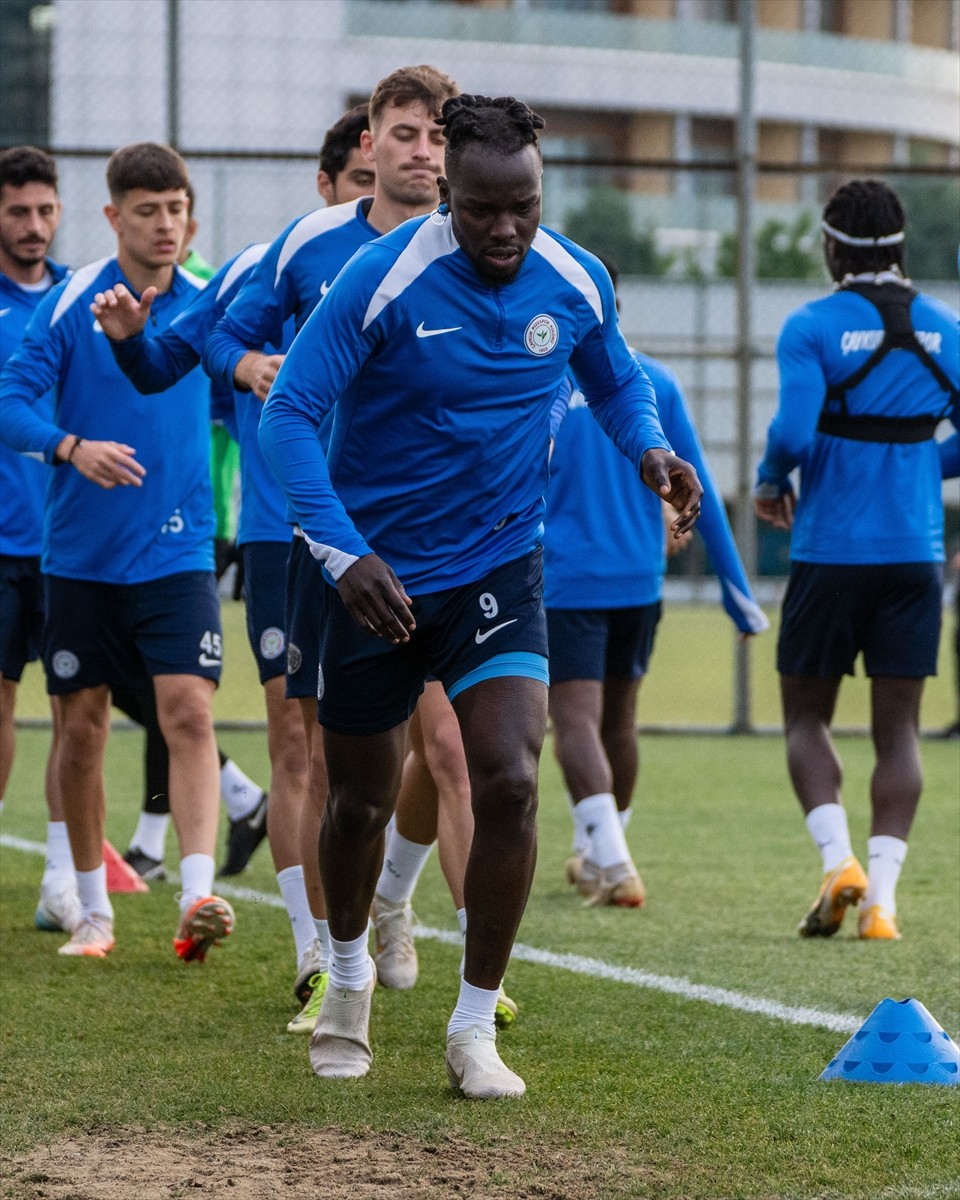 Çaykur Rizespor, Trendyol Süper Lig'in 38'inci ve son haftasında yarın sahasında oynayacağı Atakaş...