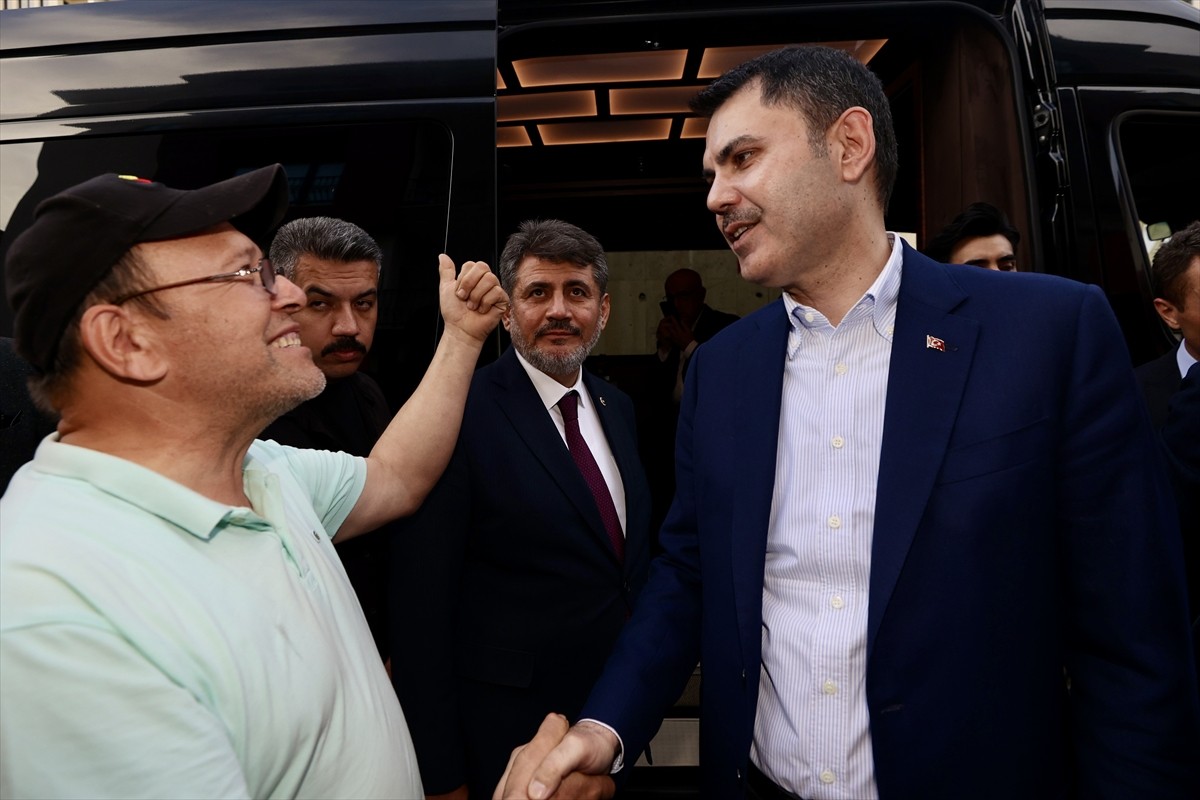 Çevre, Şehircilik ve İklim Değişikliği Bakanı Murat Kurum, dün çeşitli temaslarda bulunmak üzere...