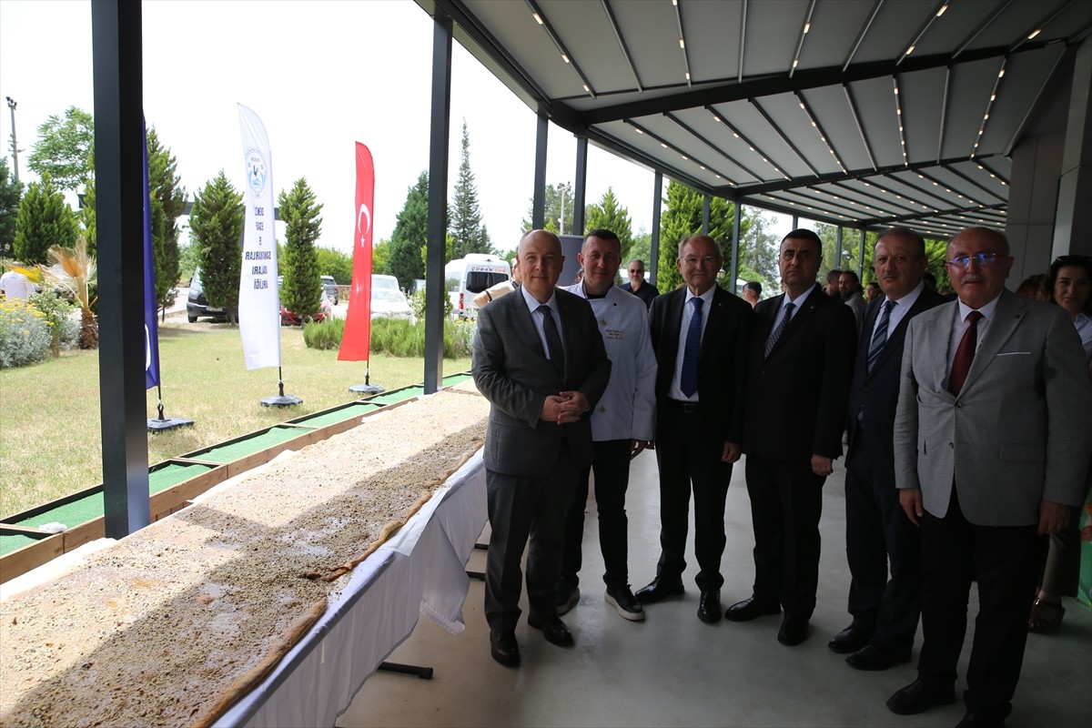 Denizli'de, Cumhurbaşkanı Recep Tayyip Erdoğan'ın eşi Emine Erdoğan'ın öncülüğünde 21-27 Mayıs'ta...