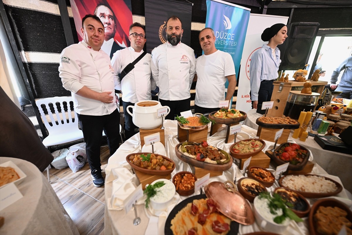 Düzce'de Türk Mutfağı Haftası kapsamında "Düzce'den Lezzetler ve Türk Mutfağı Klasikleri"...
