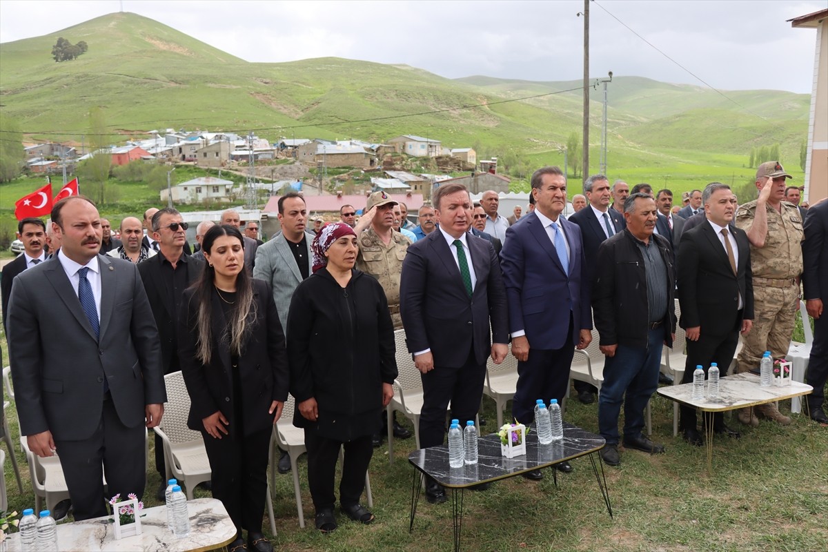 Erzincan'ın İliç ilçesindeki altın madeninde geçen yıl meydana gelen toprak kayması sonucu...