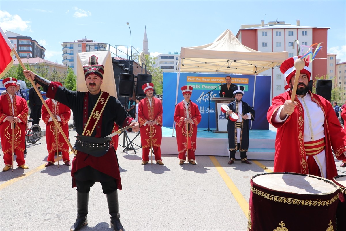 Erzurum'da, İslam tarihçisi Prof. Dr. İhsan Süreyya Sırma'nın adını verildiği bilgi evinin açılışı...