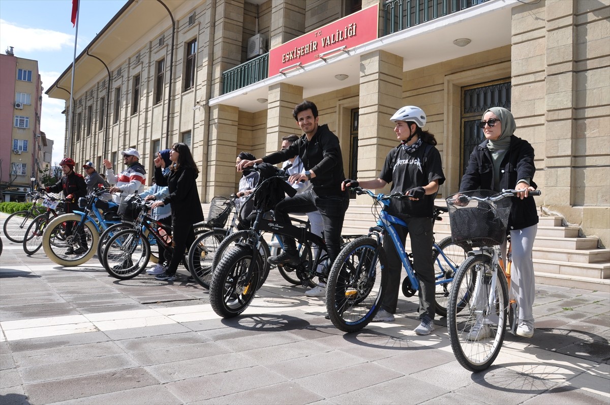 Eskişehir'de Yunus Emre Kültür ve Sanat Haftası etkinlikleri kapsamında Yunus Emre Hoşgörü...