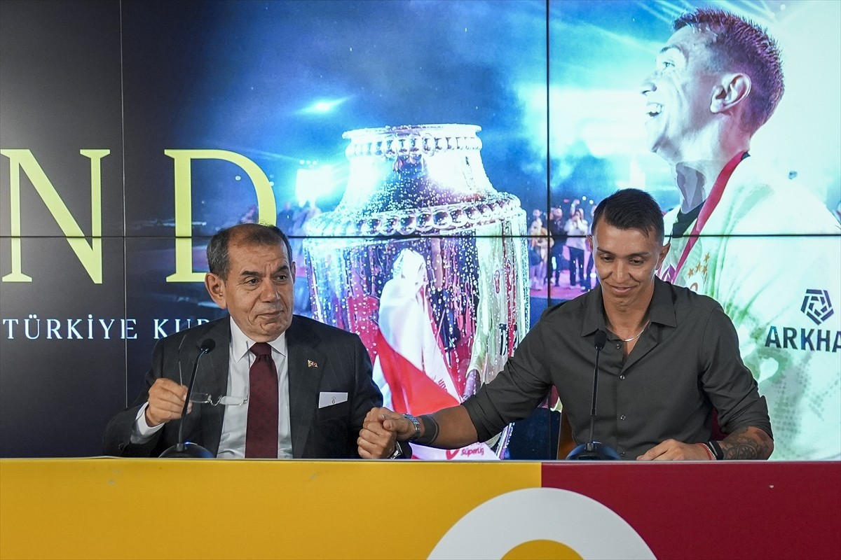Galatasaray Kulübü, geçirdiği 14 sezonun ardından takımdan ayrılacak kaleci Fernando Muslera...