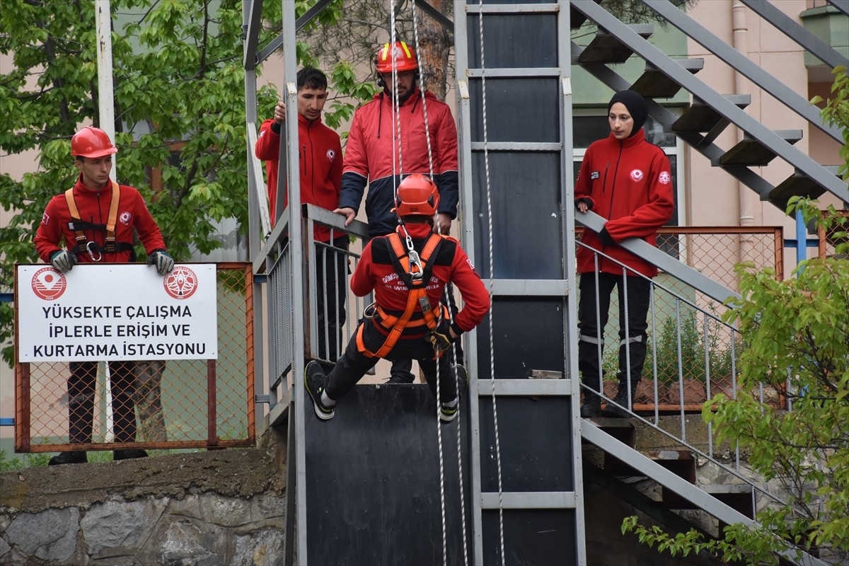 Gümüşhane Üniversitesi Kürtün Meslek Yüksekokulu Mülkiyet Koruma Bölümü Sivil Savunma ve...