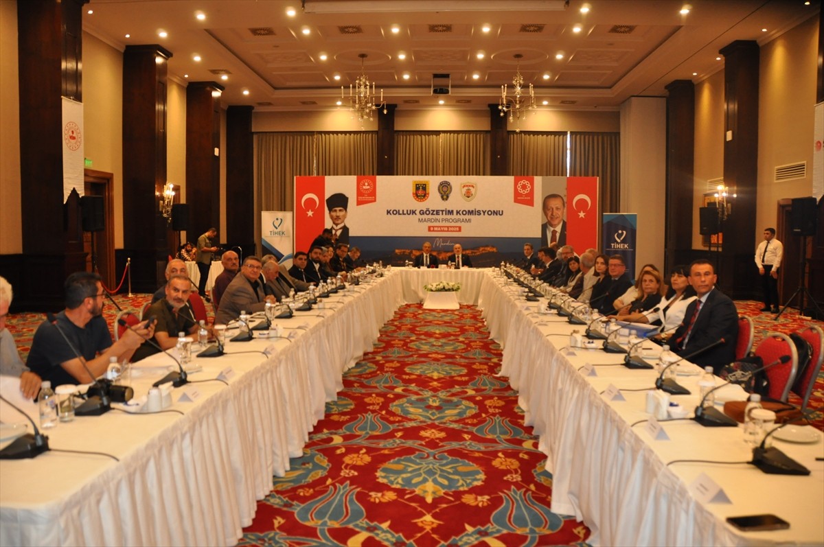  İçişleri Bakan Yardımcısı ve Kolluk Gözetim Komisyonu Başkanı Mehmet Sağlam ve Mardin Valisi...