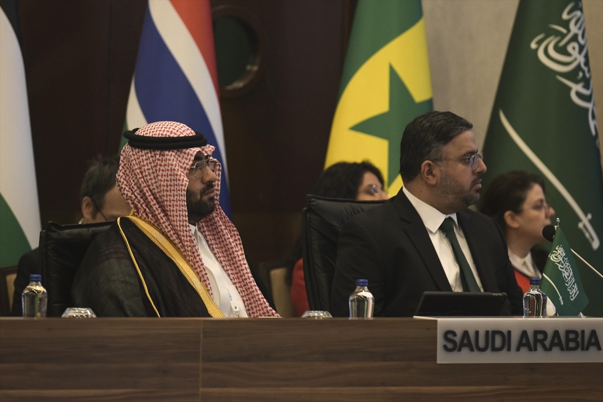 İslam İşbirliği Teşkilatı (İİT) Ekonomik ve Ticari İşbirliği Daimi Komitesinin (İSEDAK) 41. İzleme...