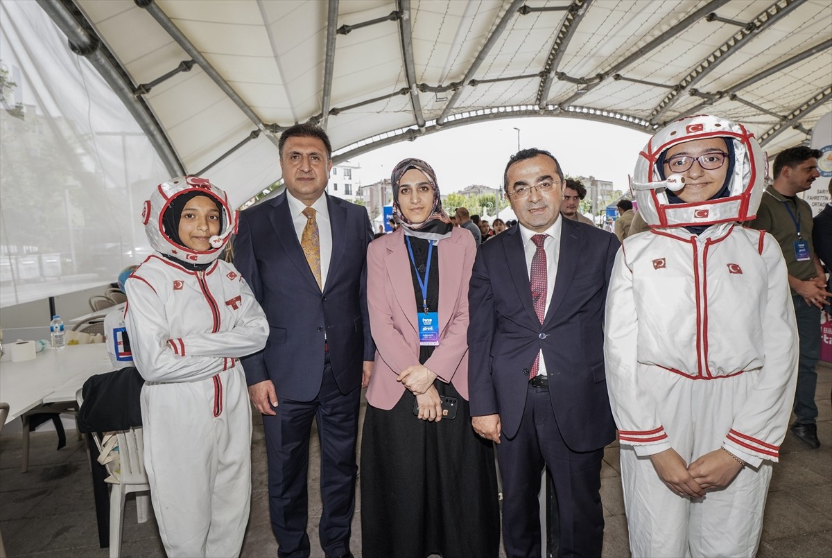 İstanbul Milli Eğitim Müdürlüğünün yürütücülüğü ve Güngören Belediyesinin ev sahipliğinde...