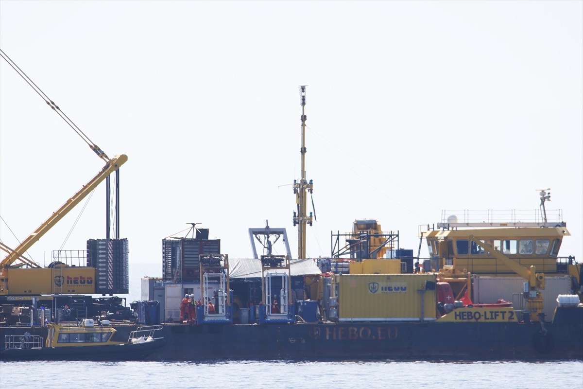 İtalya’da geçen yıl fırtına sırasında demirliyken batan ve 7 kişinin hayatını kaybettiği lüks...