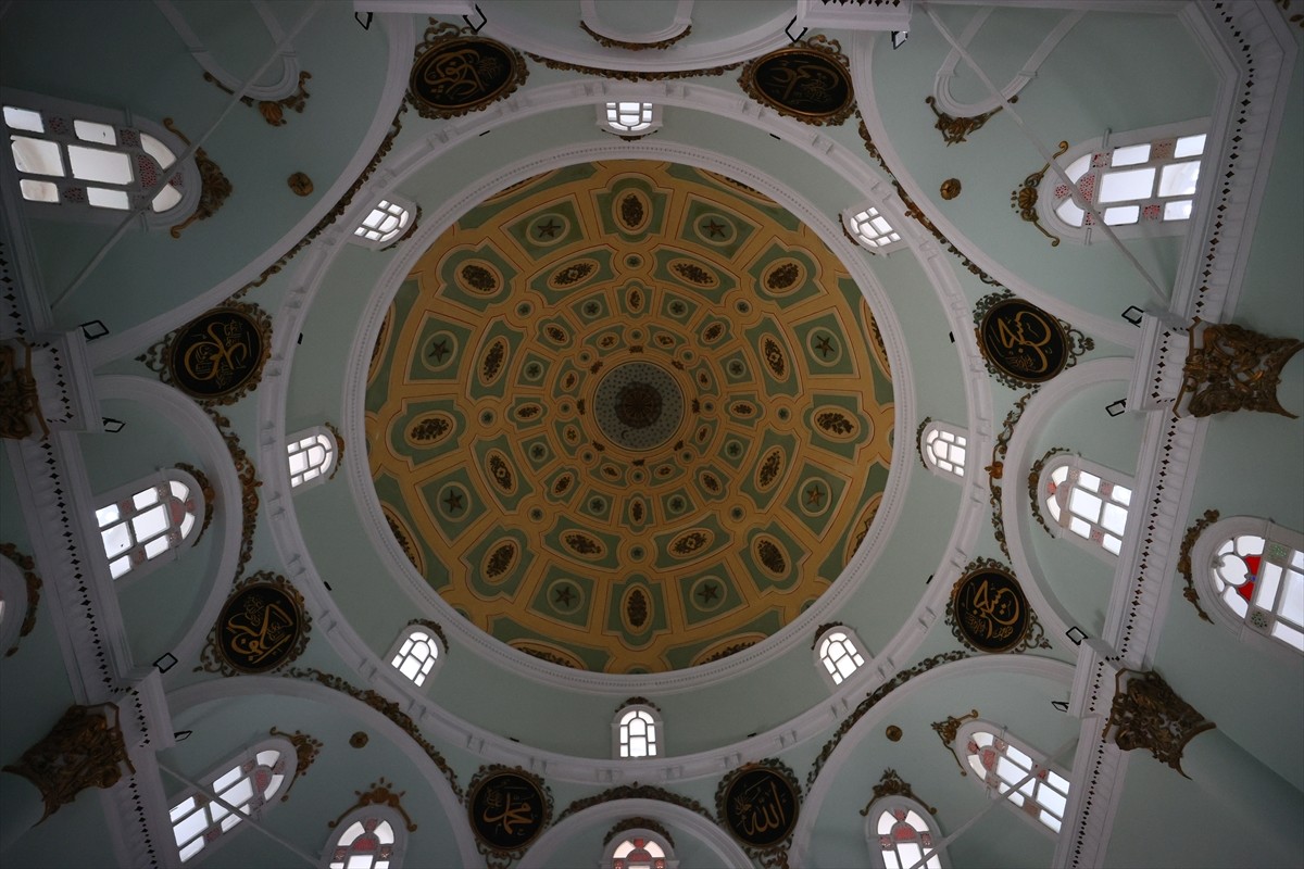 İzmir'in Seferihisar ilçesi açıklarında 30 Ekim 2020'de meydana gelen 6,6 büyüklüğündeki depremde...