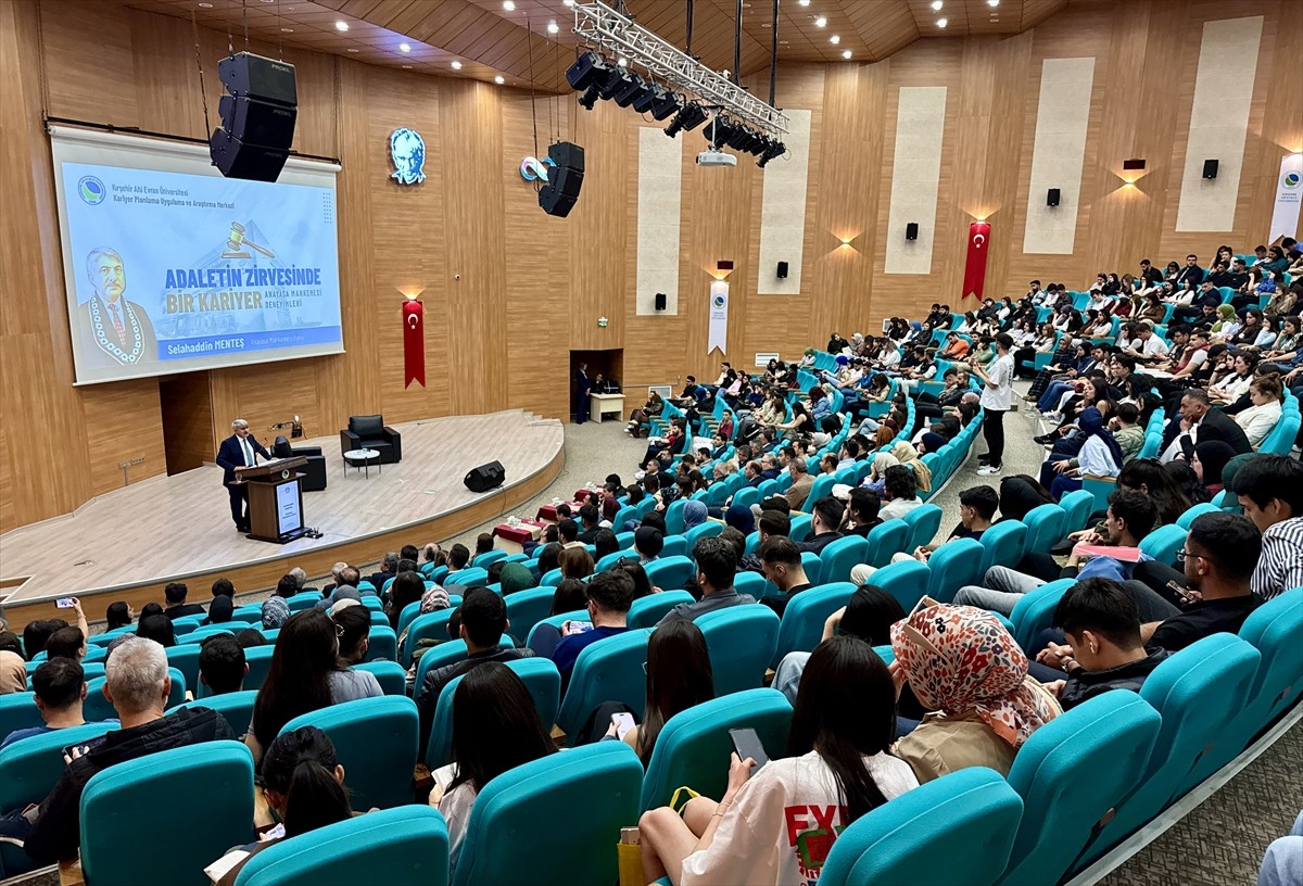 Kırşehir Ahi Evran Üniversitesi (KAEÜ) Kariyer Planlama Uygulama ve Araştırma Merkezince "Adaletin...