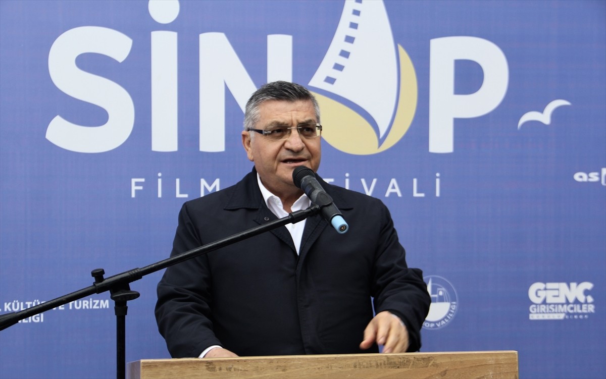 Kültür ve Turizm Bakanlığı Sinema Genel Müdürlüğü'nün katkılarıyla düzenlenen 4. Sinop Film...