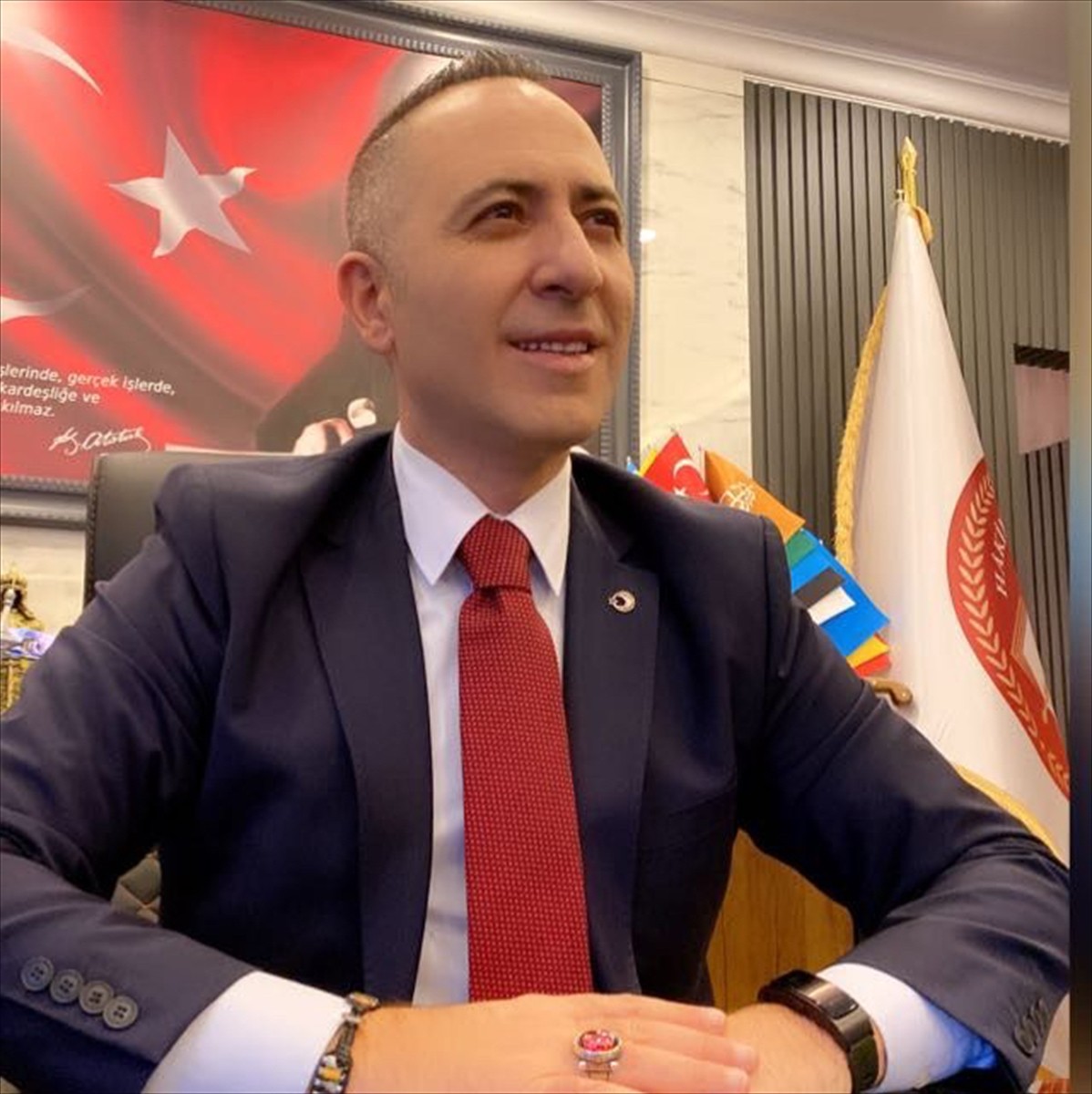 Mardin'de adliye çalışanlarınca düzenlenen kampanyada toplanan parayla, Afrika'nın en yoksul...