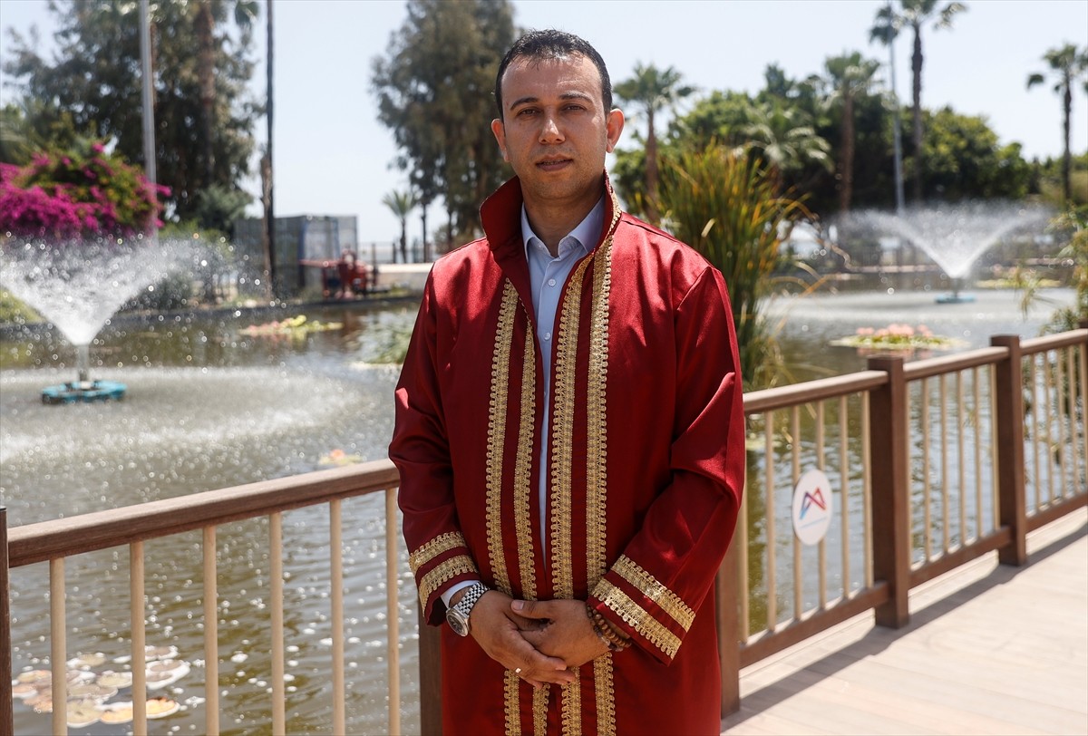 Mersin'de dünyaevine "25.05.2025"te girmek isteyen çiftler, nikah dairelerinde evliliğe adım...