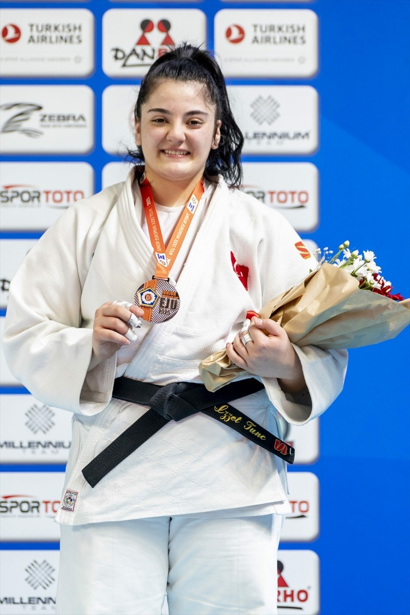 Milli judocular, İstanbul'un ev sahipliğinde düzenlenen ve 31 ülkeden 505 sporcunun katıldığı...