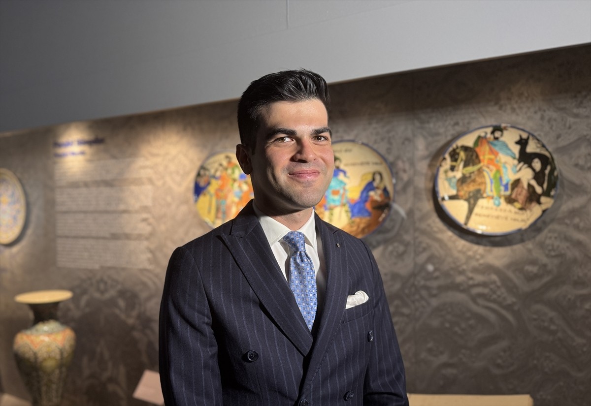 Pera Müzesi'nin kuruluşunun 20. yılına özel hazırladığı "Sıradışı Minas: Kütahya Çini ve...