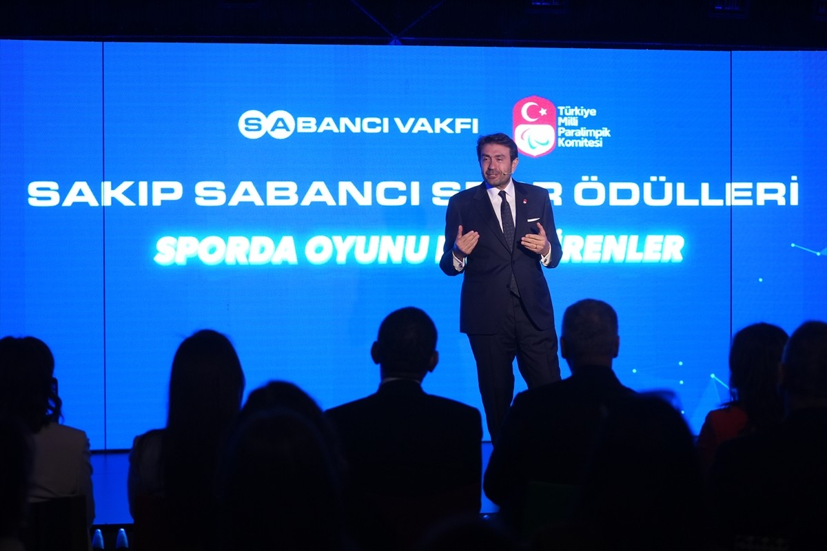 Sabancı Vakfı tarafından Türkiye Milli Paralimpik Komitesi iş birliğiyle düzenlenen Sakıp Sabancı...