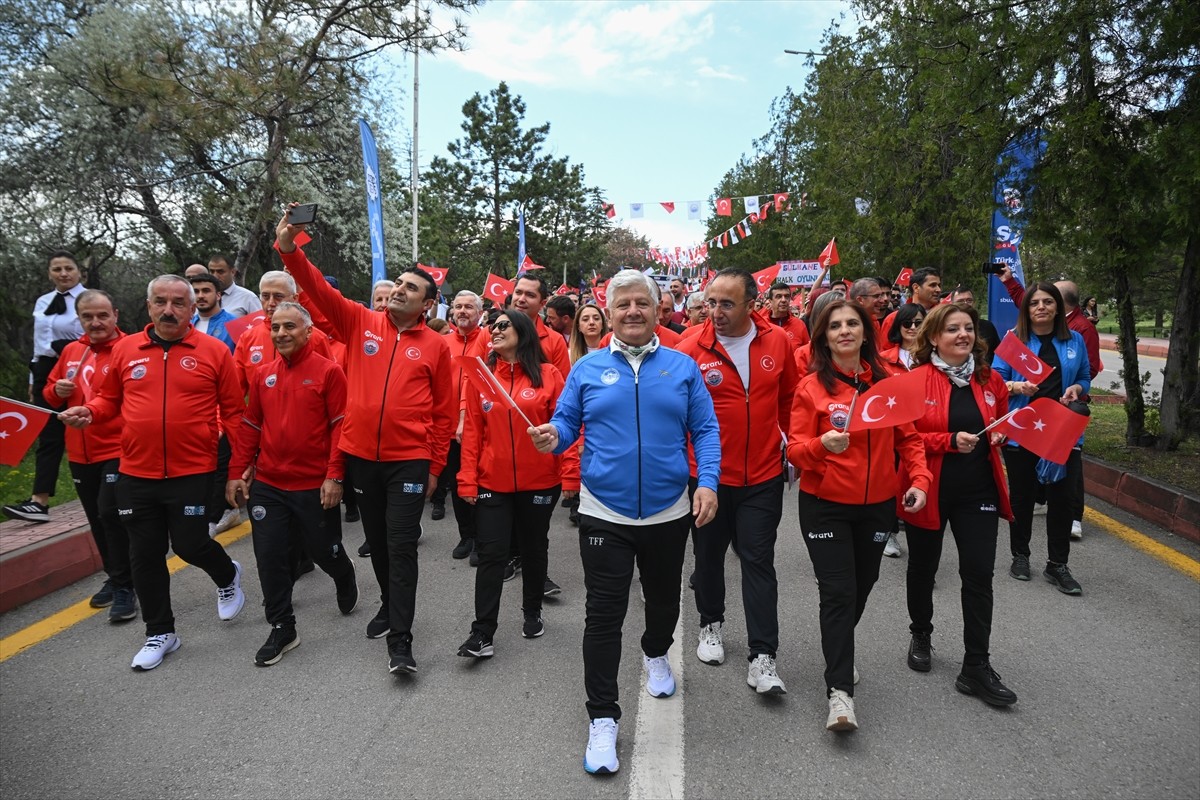 Sağlık Bilimleri Üniversitesinin uluslararası spor festivali Sporfest 2025'in açılış töreni...