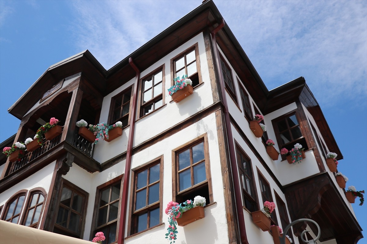 Sakarya'nın Taraklı ilçesinde Trendyol, Birleşmiş Milletler Kalkınma Programı (UNDP) ile Sakarya...