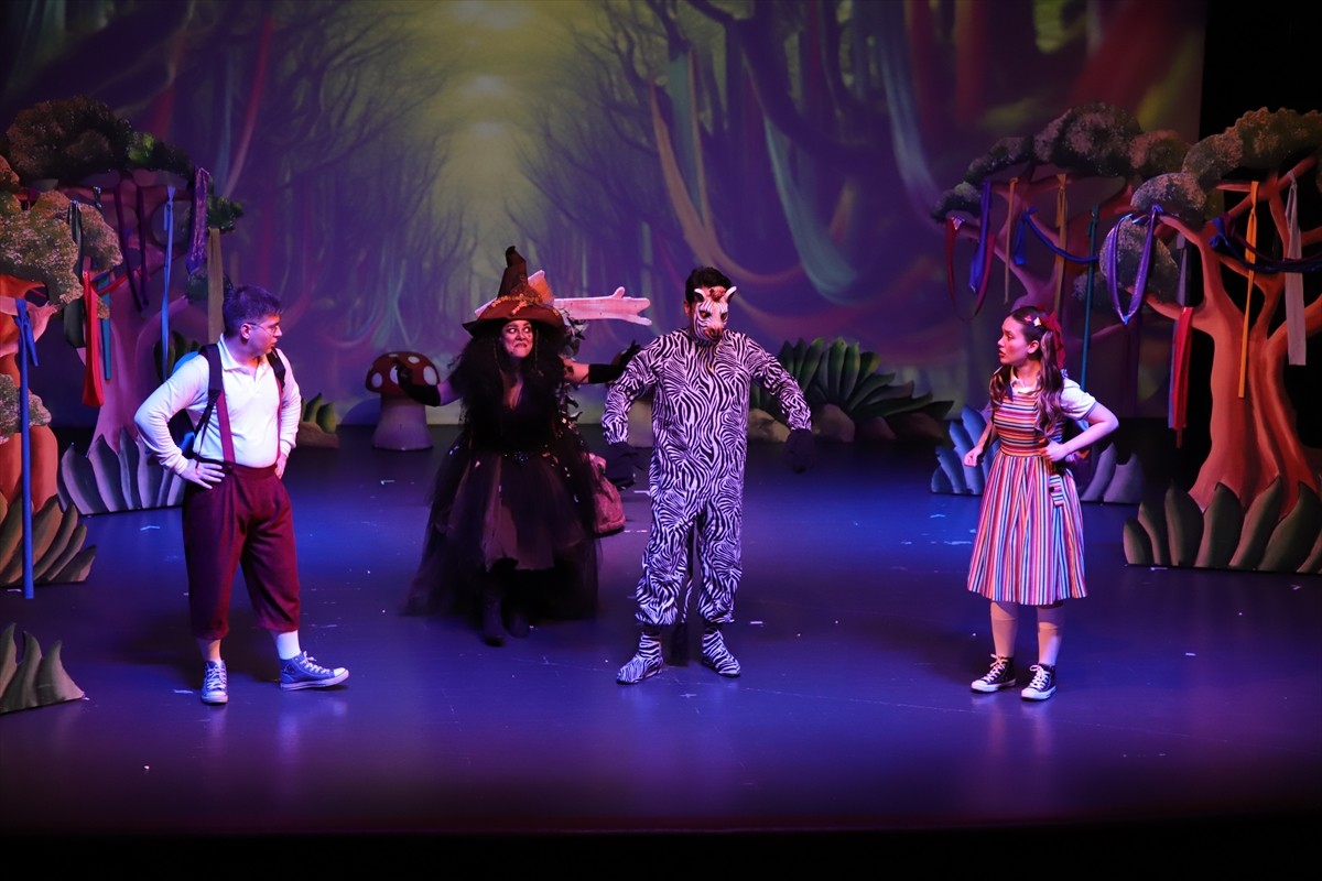 Samsun Devlet Opera ve Balesi, "Okulumuz Orman" oyununu yarın minik izleyicileriyle buluşturacak....