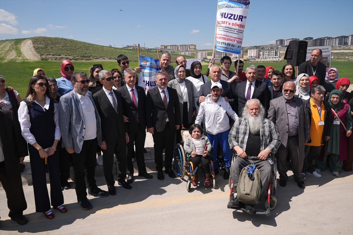 Sincan Belediyesi ile Tüm Özürlüler ve Aileleri Derneği (TÜMÖZDER) işbirliğinde kimsesiz...