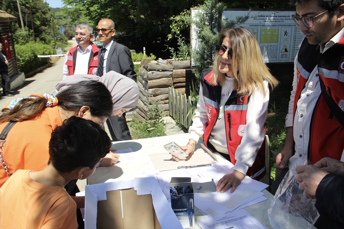Sinop'ta Aile Haftası kapsamında düzenlenen piknikte, dijital bağımlılığa dikkati çekmek ve güçlü...