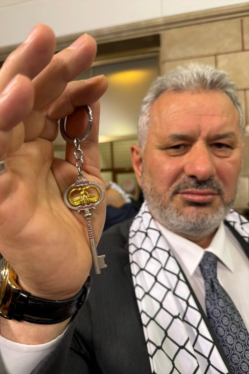 TBMM Türkiye-Filistin Parlamentolar Arası Dostluk Grubu Başkanı ve AK Parti İstanbul Milletvekili...