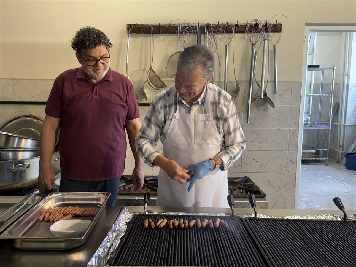 Tekirdağ'da "Türk Mutfağı Haftası" etkinlikleri kapsamında şef adayı öğrenciler, coğrafi işaret...
