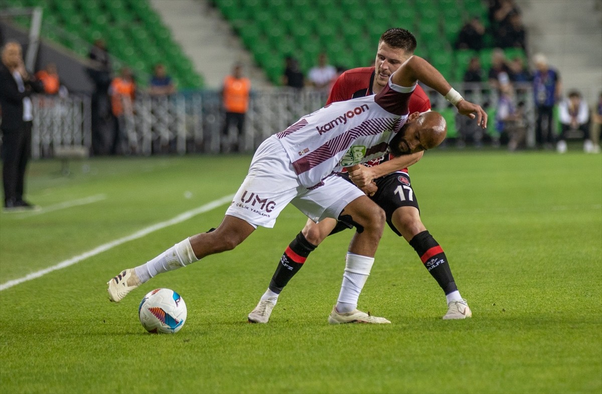 Trendyol 1. Lig play-off final maçında Solwie Energy Fatih Karagümrük ile Teksüt Bandırmaspor...