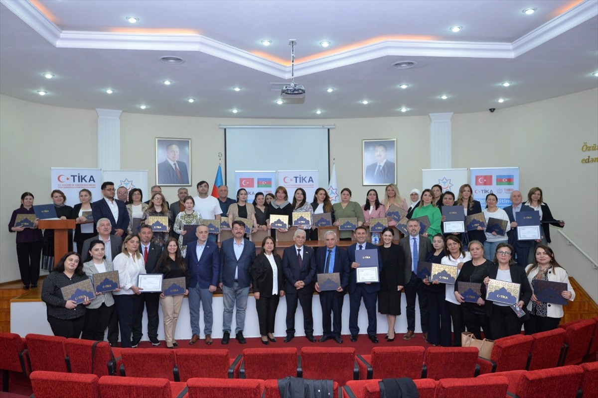 Türk İşbirliği ve Koordinasyon Ajansı Başkanlığı (TİKA), Azerbaycan'daki yanık merkezlerinde...