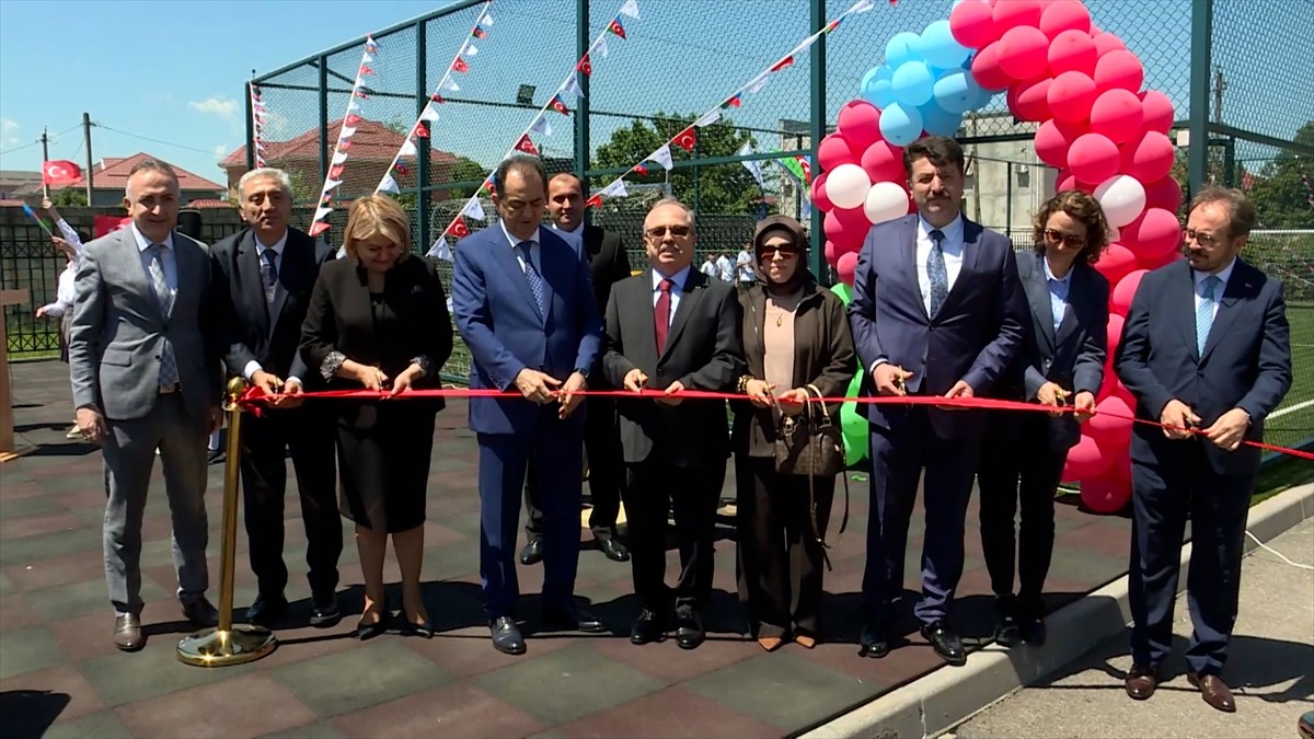 Türk İşbirliği ve Koordinasyon Ajansı Başkanlığı (TİKA), Azerbaycan'ın Lenkeran ilinde, sağlık...