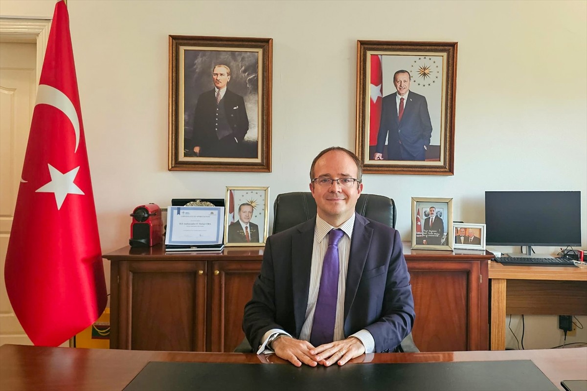 Türkiye'nin Banjul Büyükelçisi Fahri Türker Oba, Türkiye'nin Afrika'ya yönelik bütüncül ve samimi...