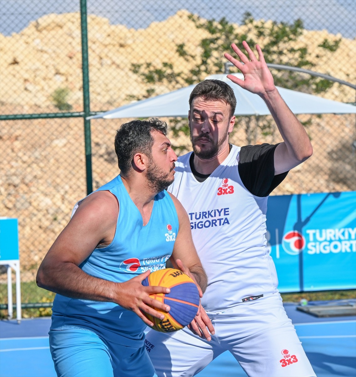 Türkiye Basketbol Federasyonu (TBF) ve Türkiye Sigorta iş birliğiyle hayata geçirilen açık hava...