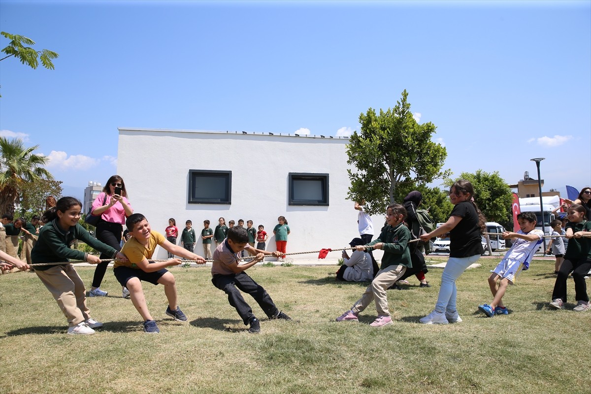 Türkiye Geleneksel Spor Dalları Federasyonunun Geleneksel Oyunlar Tırı, Hatay'ın İskenderun...