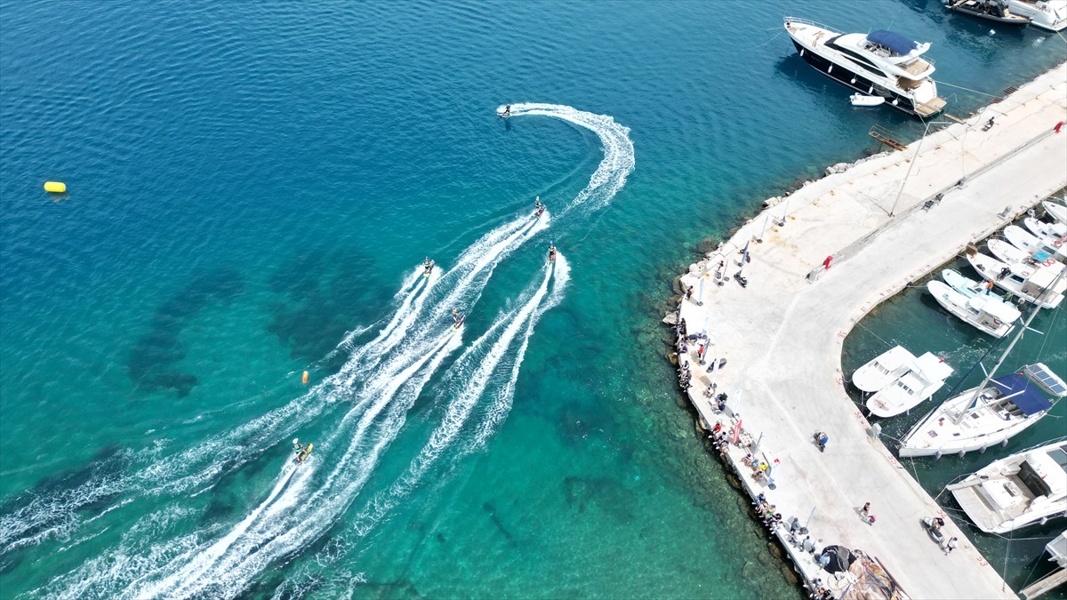 Türkiye Motosiklet Federasyonu (TMF) tarafından organize edilen Su Jeti, Flyboard ve Motosurf...