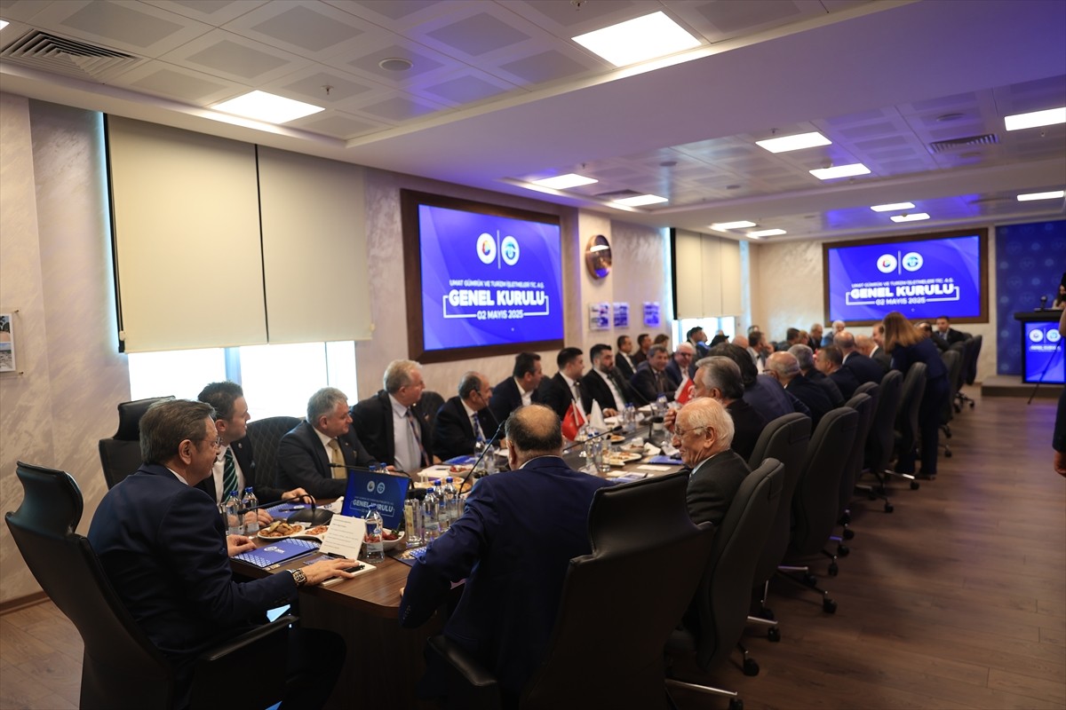 Türkiye Odalar ve Borsalar Birliği (TOBB) Başkanı Rifat Hisarcıklıoğlu, İpsala Sınır Kapısı'ndaki...