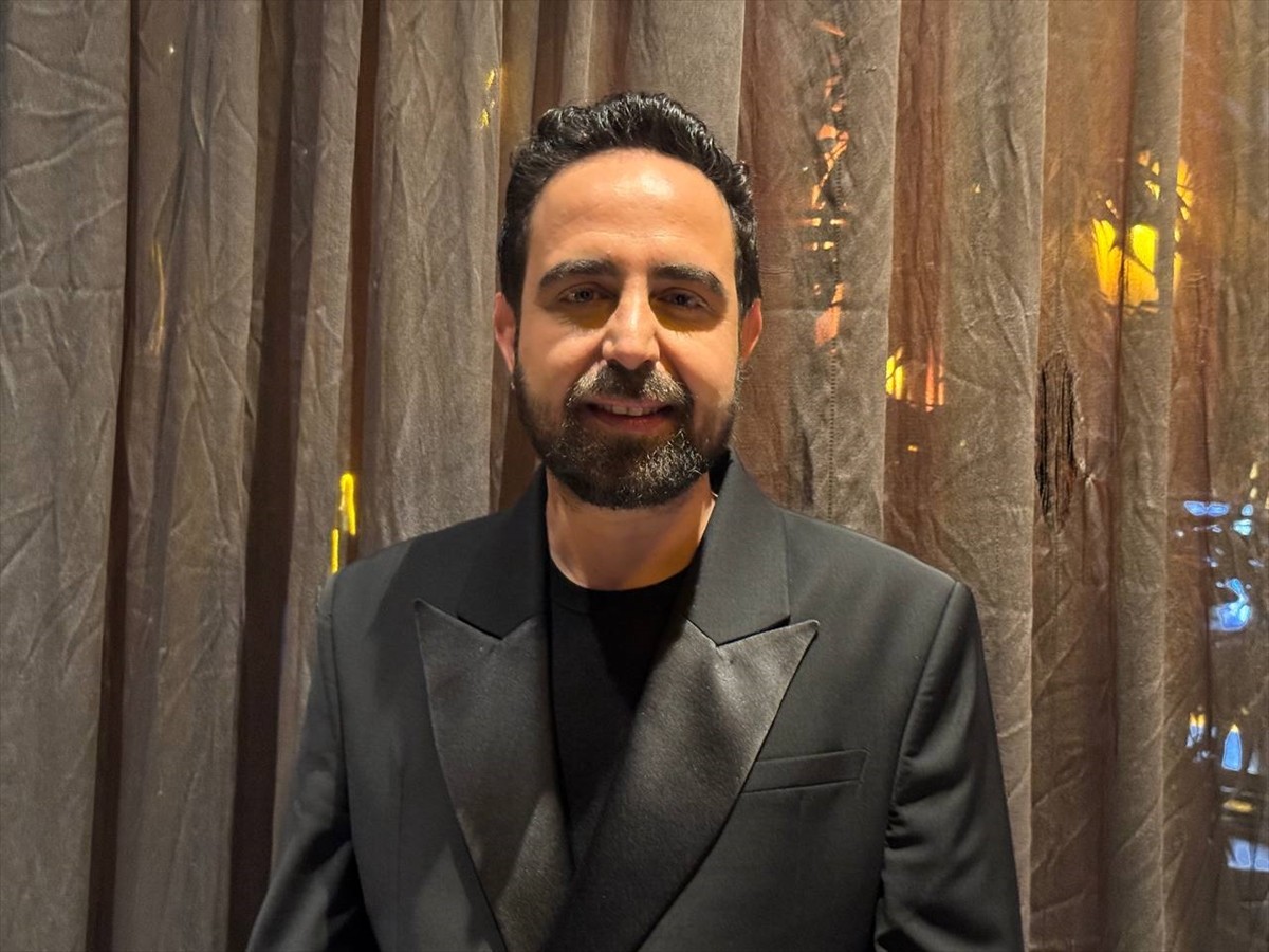 Uzman Psikolog ve yazar Gökhan Çınar "Katarsis: Gel Yeniden Başlayalım" adlı gösteriyi, Zorlu...