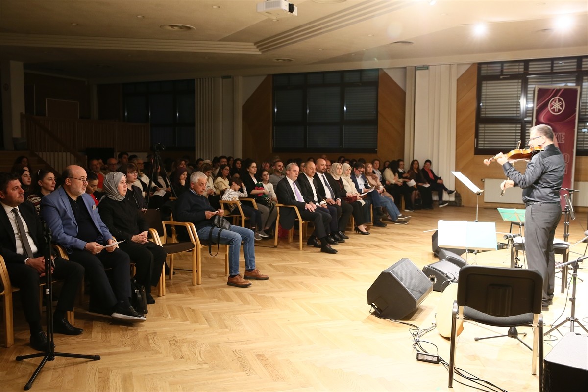 Viyana Yunus Emre Enstitüsü (YEE) tarafından Klasik Türk Müziği Konseri düzenlendi.