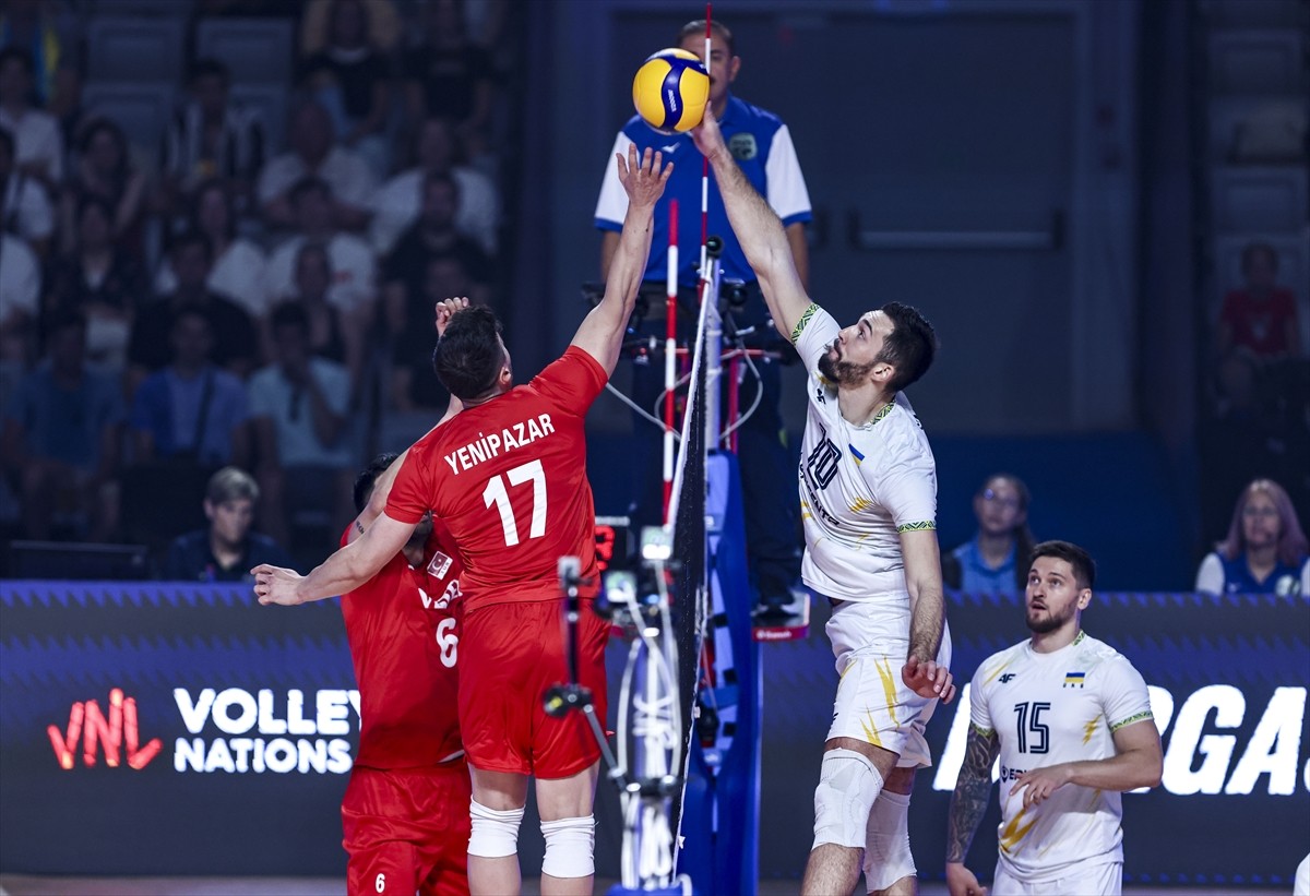 A Milli Erkek Voleybol Takımı, 2025 FIVB Milletler Ligi'nin 2. haftasındaki ikinci maçında...