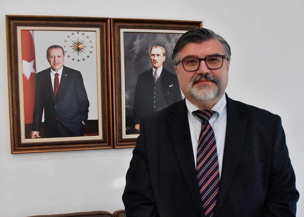 Afrika kıtasının doğusunda dünyanın en yoksul ülkeleri arasında yer alan Madagaskar, var olan...