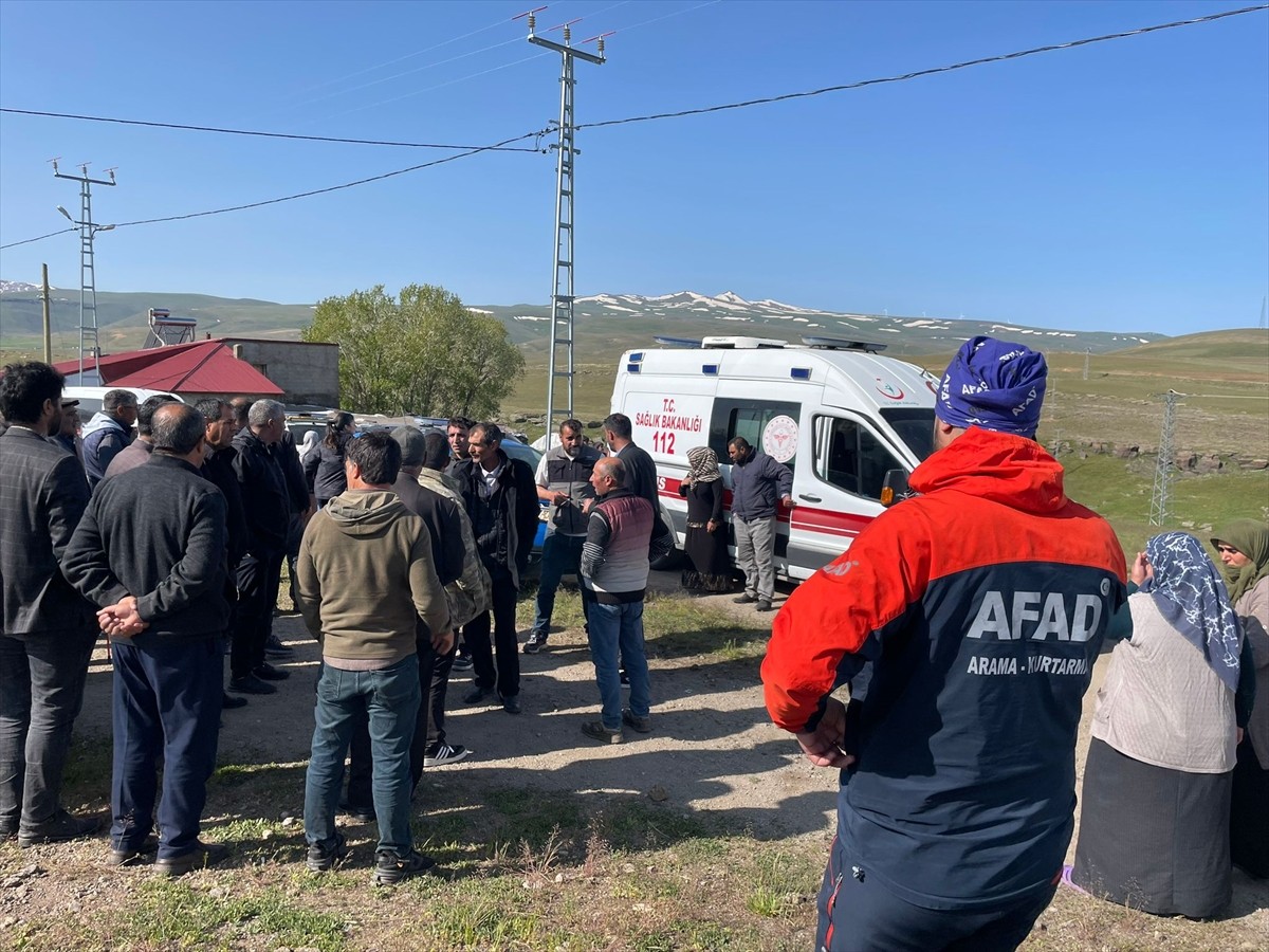 Ağrı'nın Diyadin ilçesinde kaybolan 13 yaşındaki kız çocuğu bulundu. Gece boyunca köy ve...