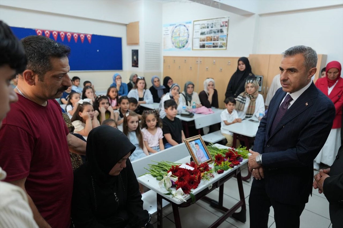 Ailesiyle Kurban Bayramı için memleketi Tokat'a giderken trafik kazası sonucu hayatını kaybeden...
