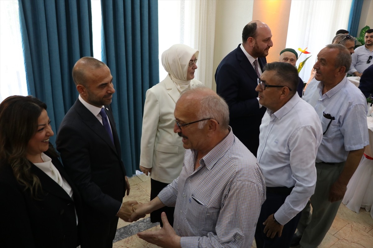 AK Parti Genel Başkan Yardımcısı ve Yalova Milletvekili Ahmet Büyükgümüş, partisinin Uygulama...