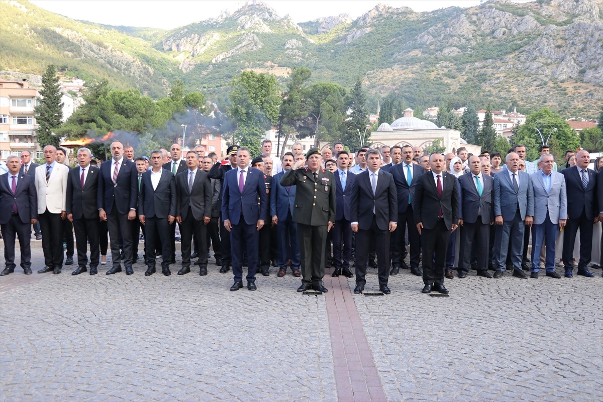 Amasya Genelgesi'nin yayımlanmasının 106. yıl dönümü etkinlikleri kapsamında "tamim töreni"...